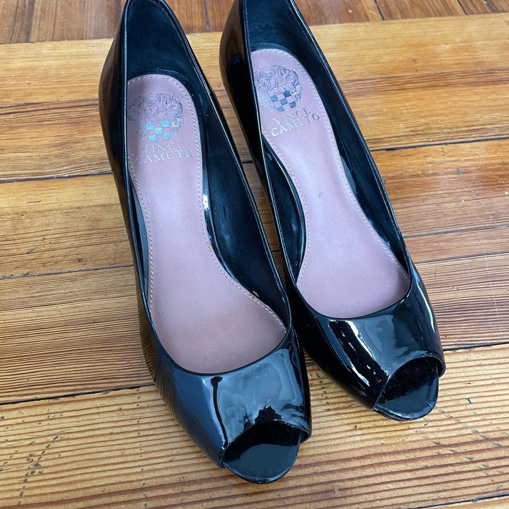 Black Heels Pumps size 8
